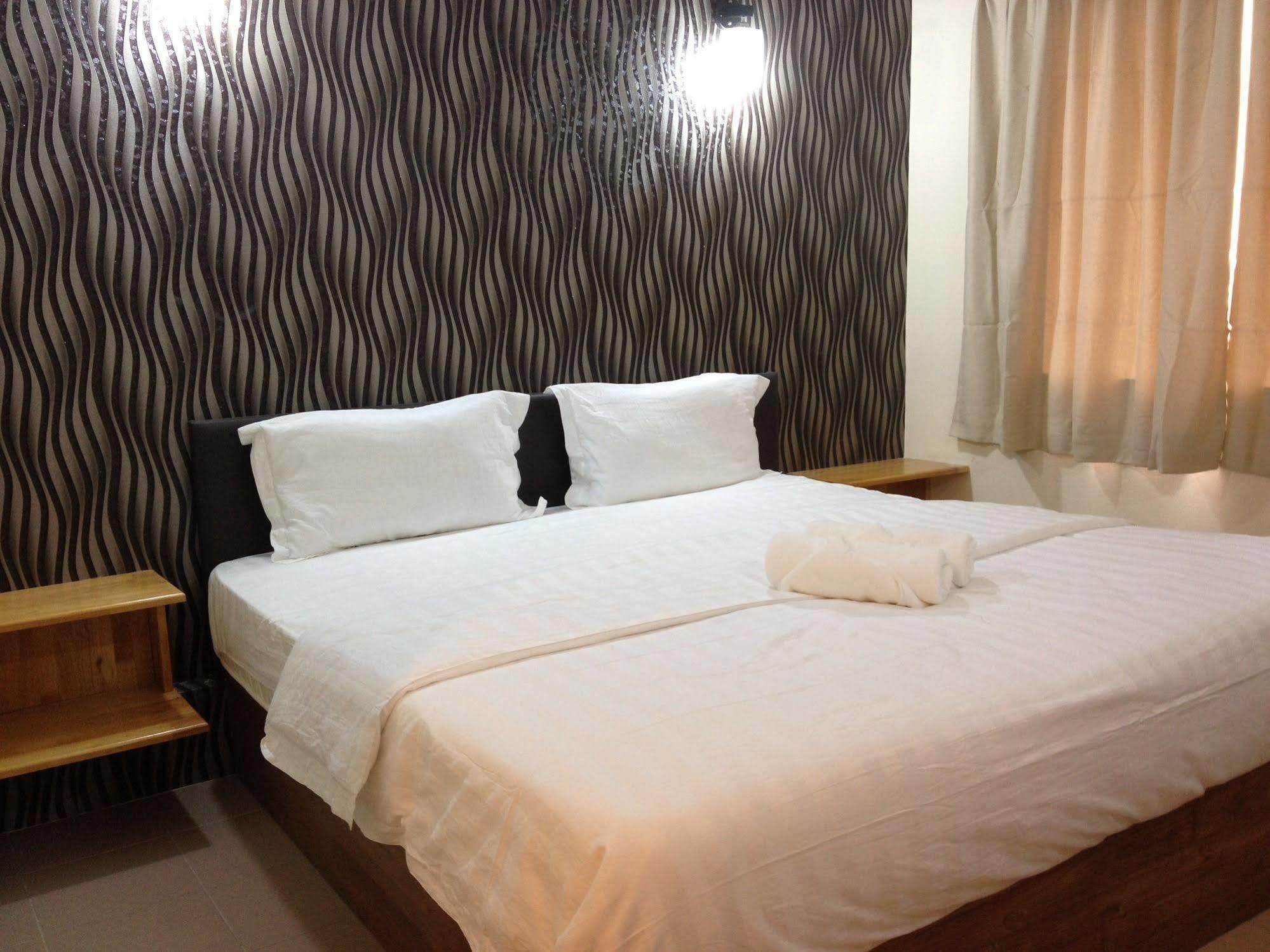 Oyo 982 Hotel Sk Kajang Extérieur photo