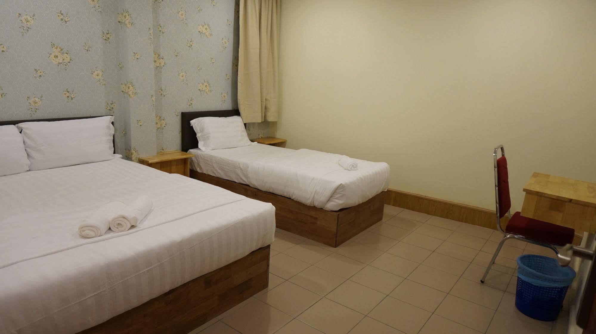 Oyo 982 Hotel Sk Kajang Extérieur photo