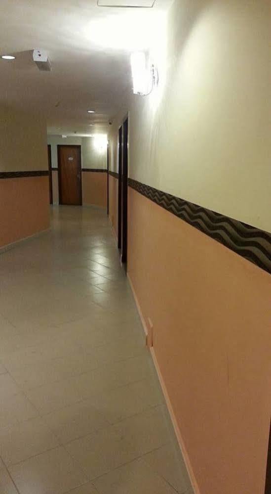 Oyo 982 Hotel Sk Kajang Extérieur photo