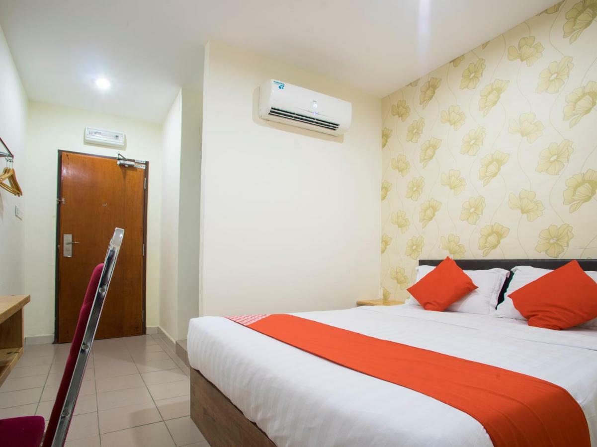 Oyo 982 Hotel Sk Kajang Extérieur photo
