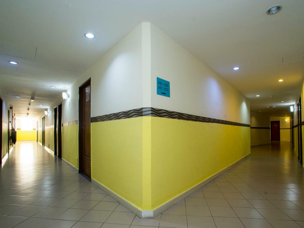 Oyo 982 Hotel Sk Kajang Extérieur photo